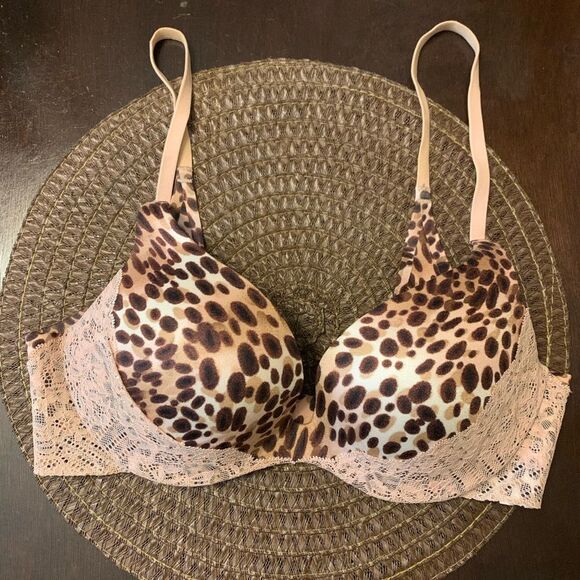 34C Victoria's Secret VINTAGE INCREDIBLE PERFECT PUSH UP BRA RHINESTONES - Picture 1 of 7